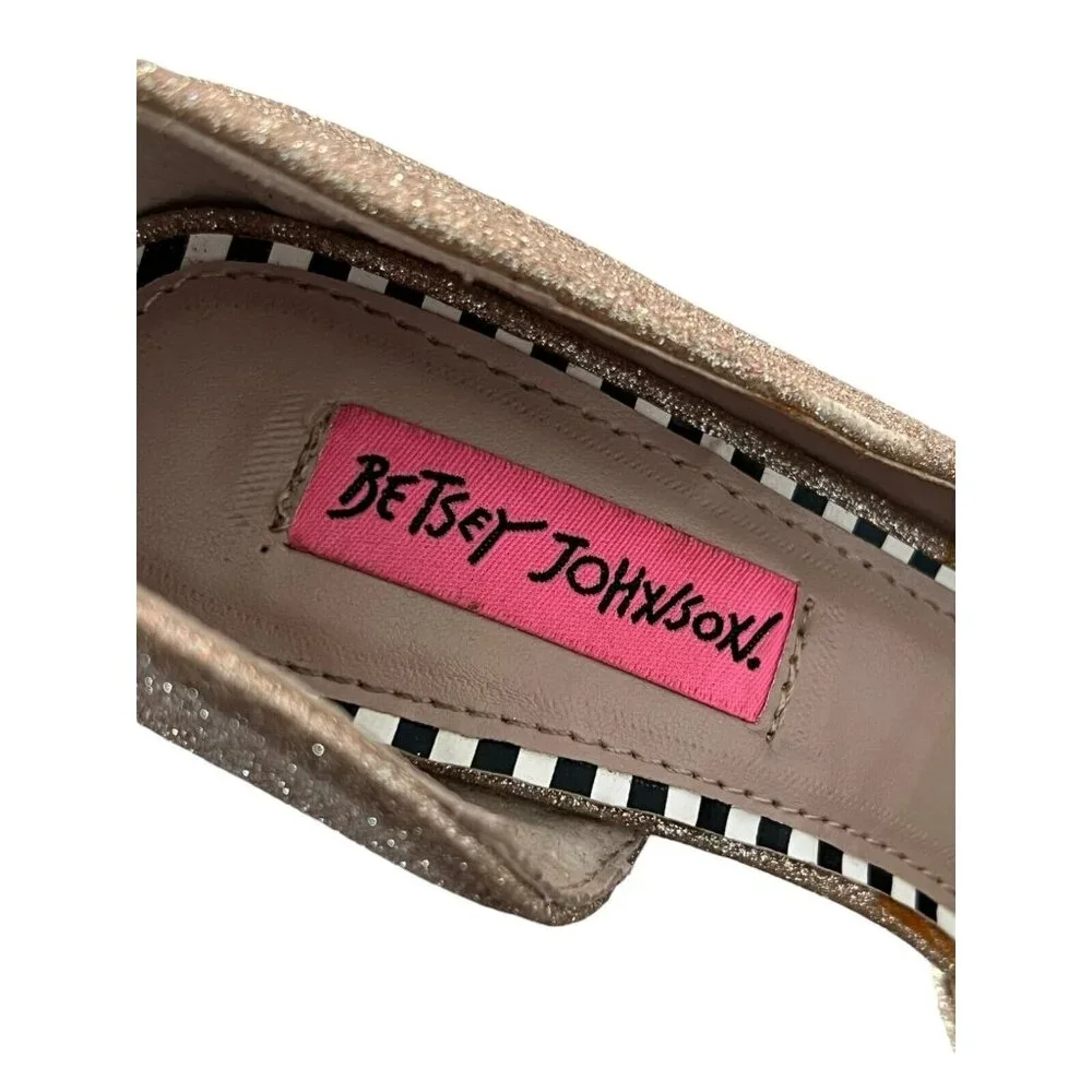 Betsey Johnson Stiletto High Heel Shoes Size 7 Gold Iris Pointed Toe Bow - Picture 6 of 10
